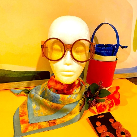 Stylish Brown Round Sunglasses - Picture 2 of 5